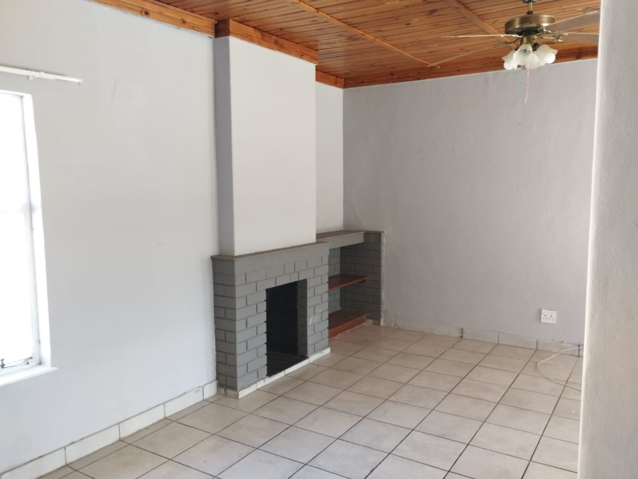 To Let 3 Bedroom Property for Rent in Noordhoek Free State